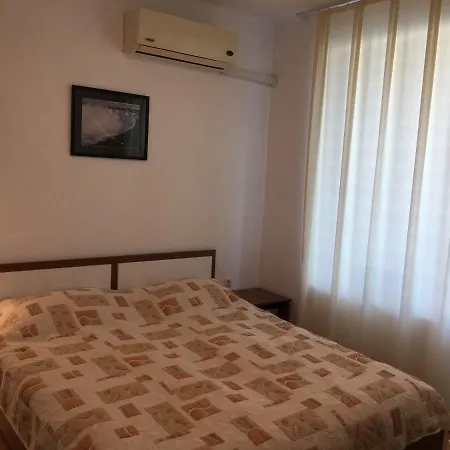 Pool View Family 70m From The Beach In Yassen Holiday Village Apartment *