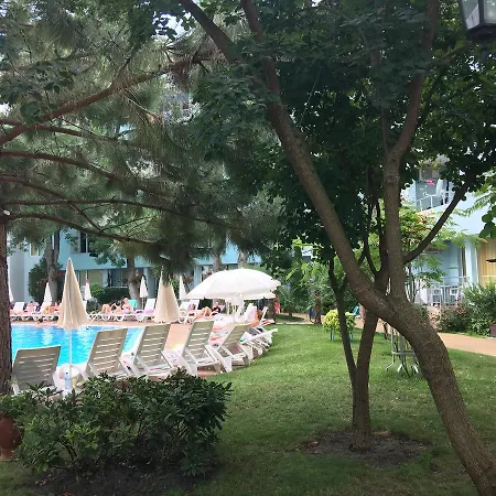 Pool View Family 70m From The Beach In Yassen Holiday Village Apartamento Sunny Beach